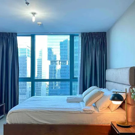 Stylish 1Br Units Near Mitsukoshi And Uptown Mall In The Heart Of Bgc